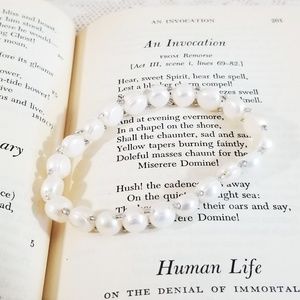 {nwt} Cultured Saltwater Pearl Stretch Bracelet